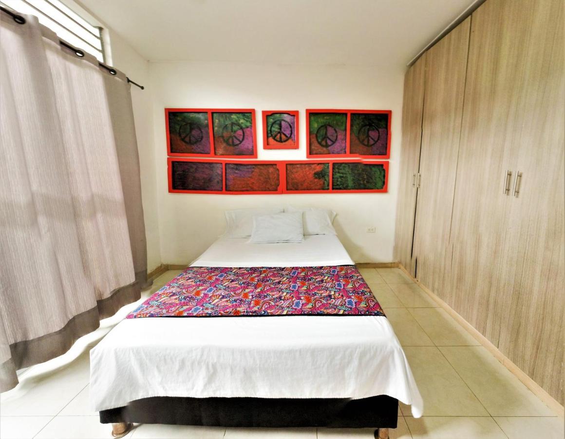 Backpackers And Travellers Hostel نيفا المظهر الخارجي الصورة
