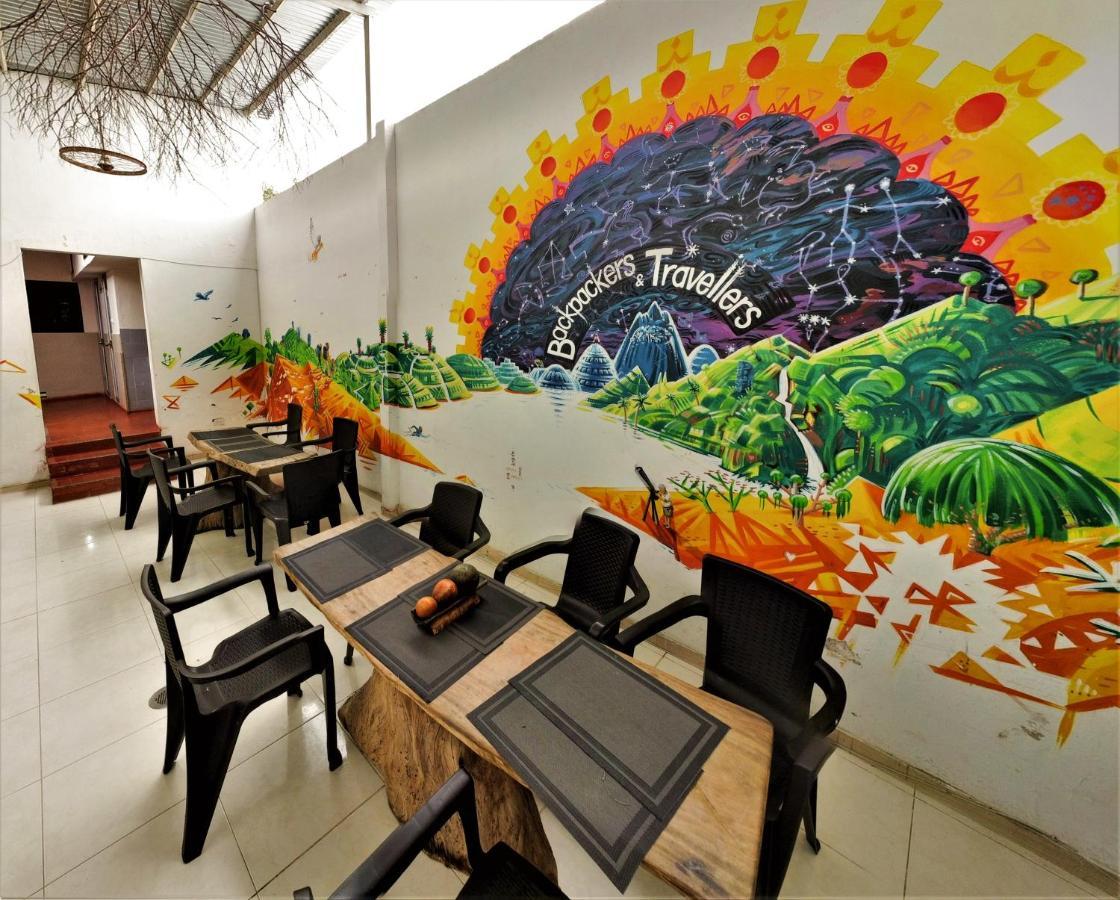 Backpackers And Travellers Hostel نيفا المظهر الخارجي الصورة