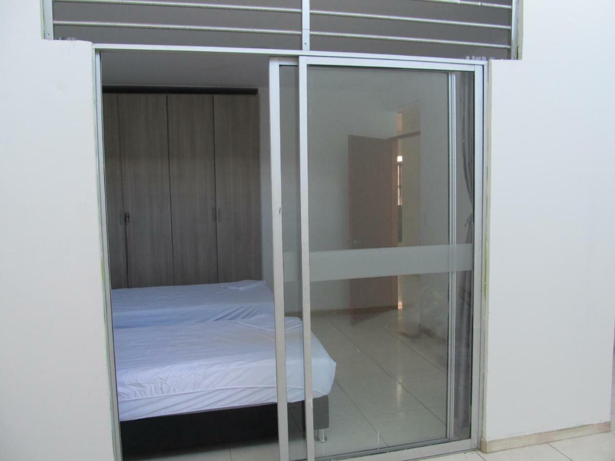 Backpackers And Travellers Hostel نيفا المظهر الخارجي الصورة
